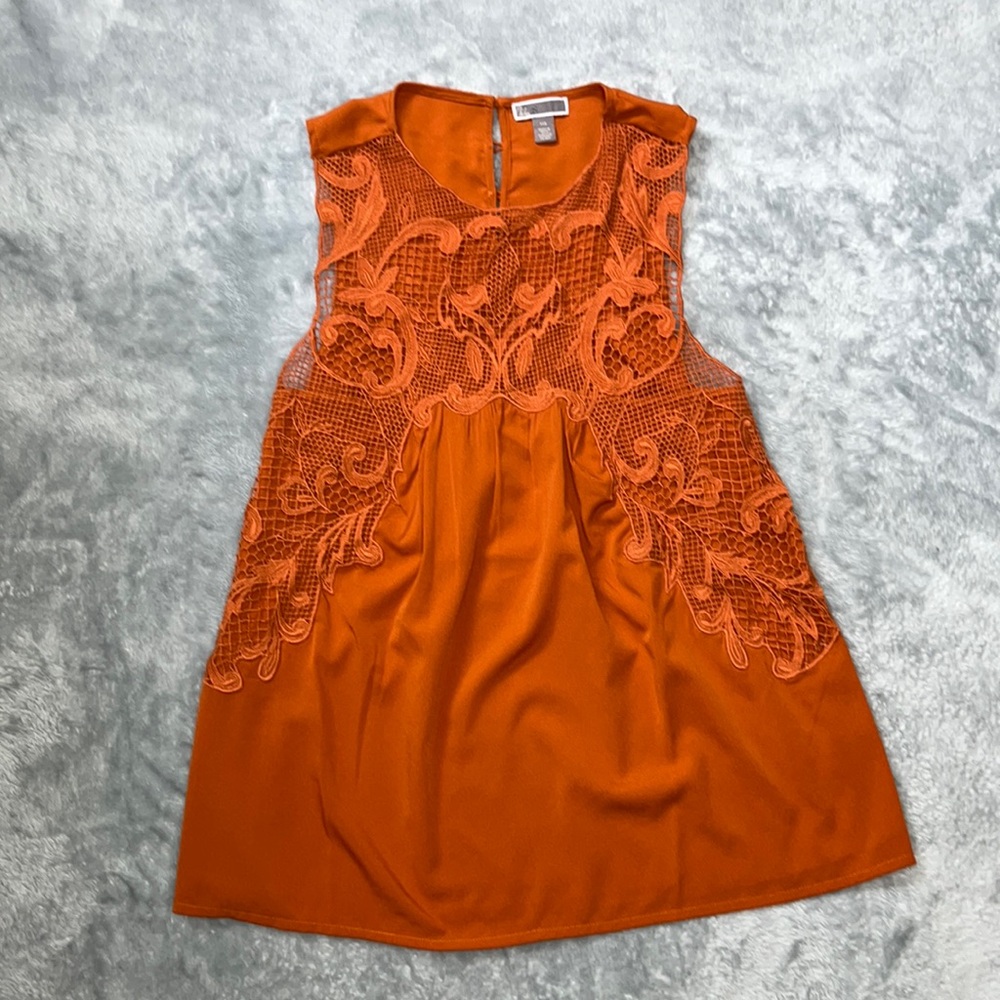 NWOT Chelsea28 Lace Top in Burnt Orange